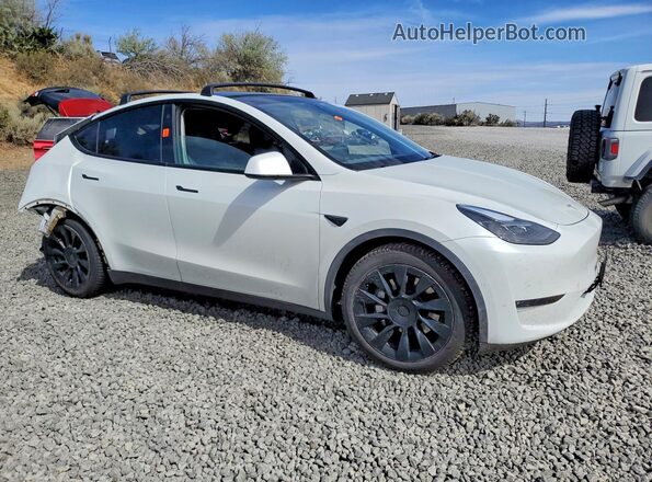 7SAYGAEE8NF524419 2022 TESLA MODEL White Delantero derecho