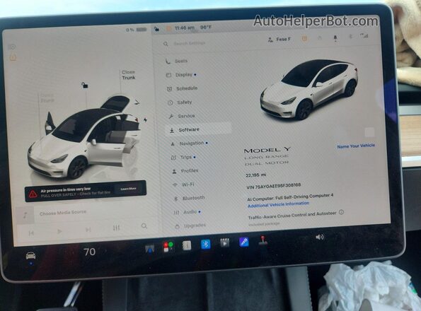 7SAYGAEE9SF308168 2025 TESLA MODEL White Instrument cluster view