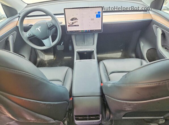 7SAYGAEE9SF308168 2025 TESLA MODEL White Dashboard view