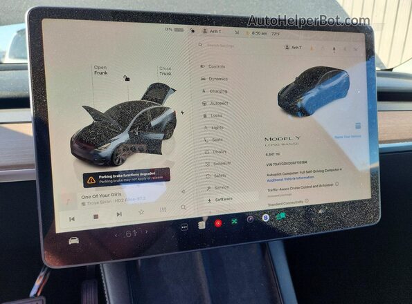 7SAYGDED0RF119184 2024 TESLA MODEL Gray Instrument cluster view