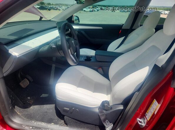 7SAYGDED0SA337242 2025 TESLA MODEL Красный Вид салона спереди