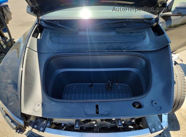 7SAYGDED0TA425404 2026 TESLA MODEL Black Rear interior view