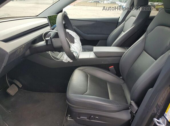 7SAYGDED0TA437391 2026 TESLA MODEL Gray წინა სალონის ხედი