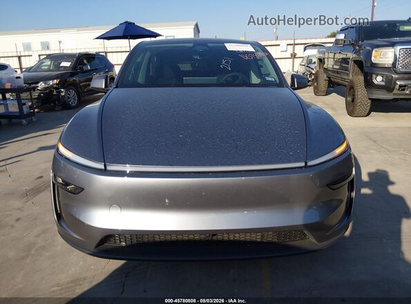 7SAYGDED0TA452151 2026 TESLA MODEL Y Gray ხელსაწყოთა პანელის ხედი