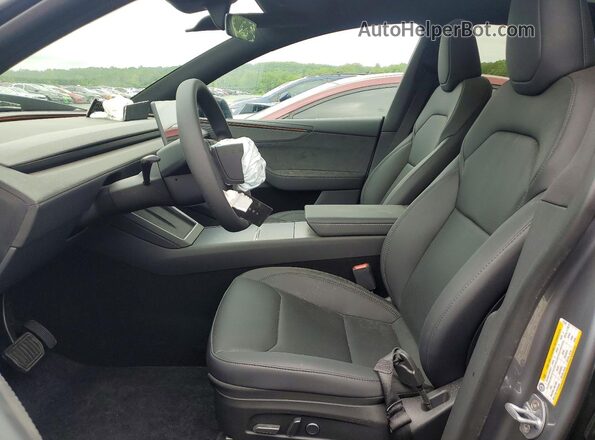 7SAYGDED0TA721829 2026 TESLA MODEL Gray Vista interior delantera