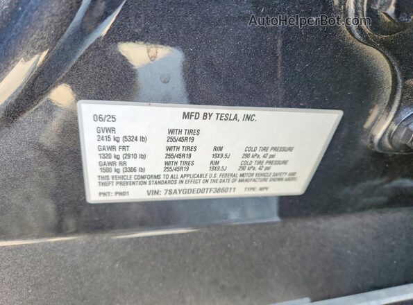 7SAYGDED0TF386011 2026 TESLA MODEL Gray სალონის 360-გრადუსიანი ხედი