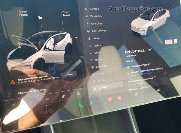 7SAYGDED0TF638047 2026 TESLA MODEL White Вид щитка приладів