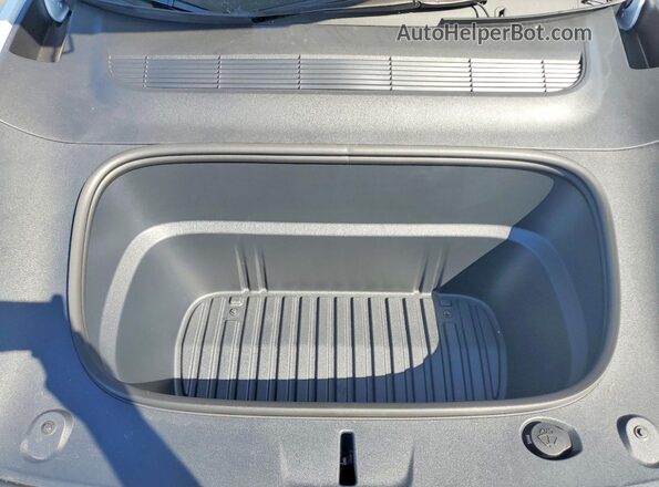 7SAYGDED0TF638047 2026 TESLA MODEL White Вид підкапотного простору