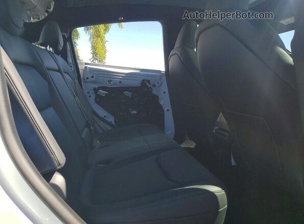 7SAYGDED0TF647783 2026 TESLA MODEL White Вид задніх сидінь
