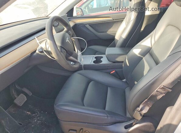 7SAYGDED1SA352400 2025 TESLA MODEL White Սալոնի դիմացի տեսք