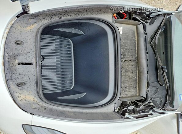 7SAYGDED1SF320873 2025 TESLA MODEL White უკანა სალონის ხედი