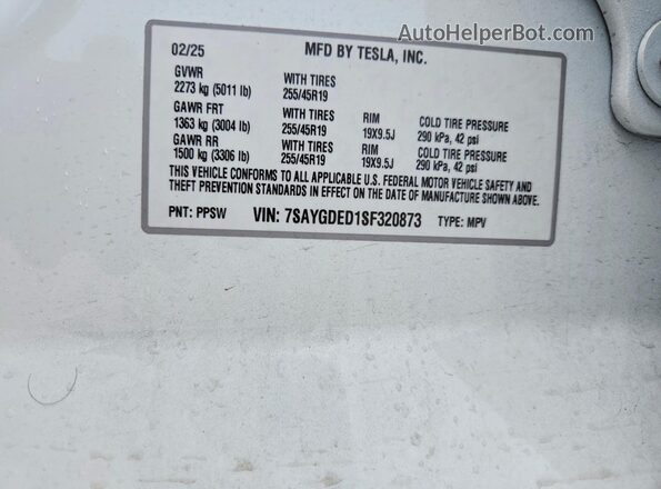 7SAYGDED1SF320873 2025 TESLA MODEL White ძრავის განყოფილების ხედი
