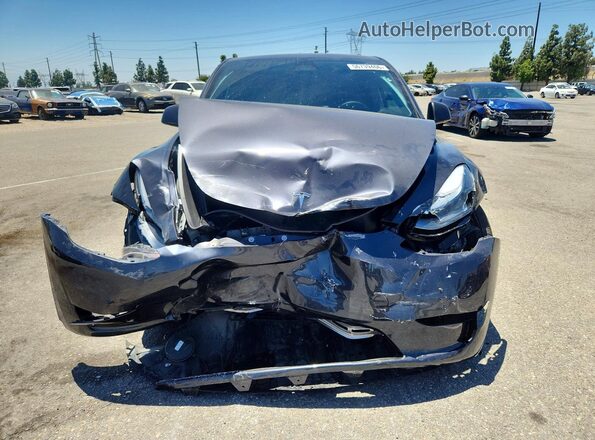 7SAYGDED1SF321151 2025 TESLA MODEL Gray Front view