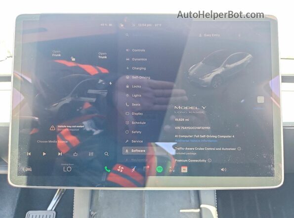 7SAYGDED1SF321151 2025 TESLA MODEL Gray Instrument cluster view