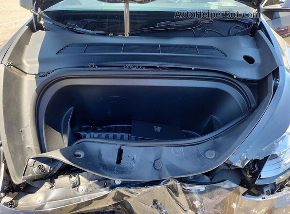7SAYGDED1SF321151 2025 TESLA MODEL Gray Engine compartment view