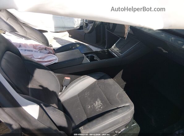 7SAYGDED1TA478340 2026 TESLA MODEL Y Gray Vista interior delantera