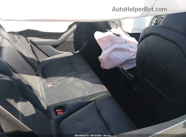 7SAYGDED1TA478340 2026 TESLA MODEL Y Gray Vista de la etiqueta del VIN