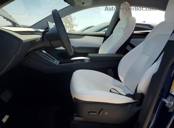 7SAYGDED1TF378158 2026 TESLA MODEL Blue წინა სალონის ხედი