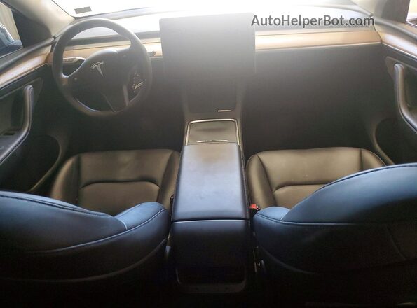 7SAYGDED2PF940185 2023 TESLA MODEL Белый Вид панели приборов