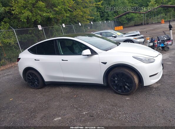 7SAYGDED2PF940316 2023 TESLA MODEL Y White წინა პანელის ხედი