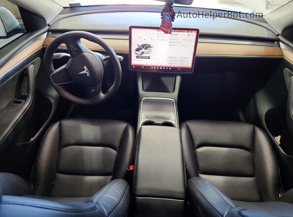 7SAYGDED2RF170234 2024 TESLA MODEL Белый Вид панели приборов