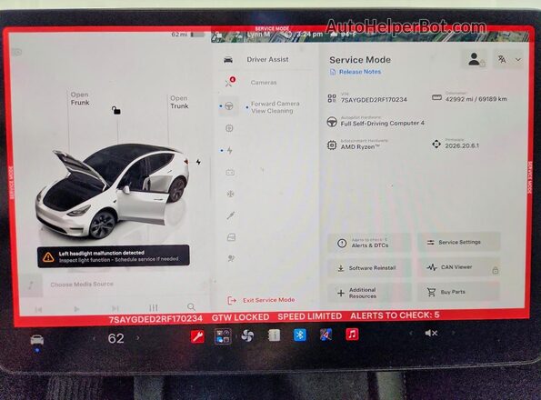 7SAYGDED2RF170234 2024 TESLA MODEL Белый Вид щитка приборов