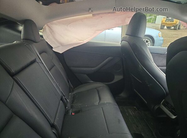 7SAYGDED3RF078680 2024 TESLA MODEL Gray უკანა სავარძლების ხედი
