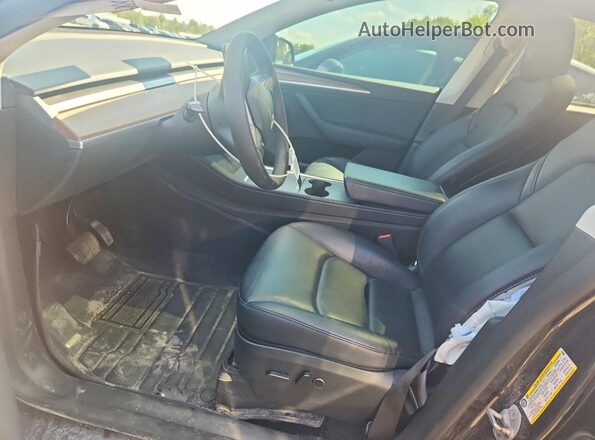 7SAYGDED3RF078680 2024 TESLA MODEL Gray წინა სალონის ხედი