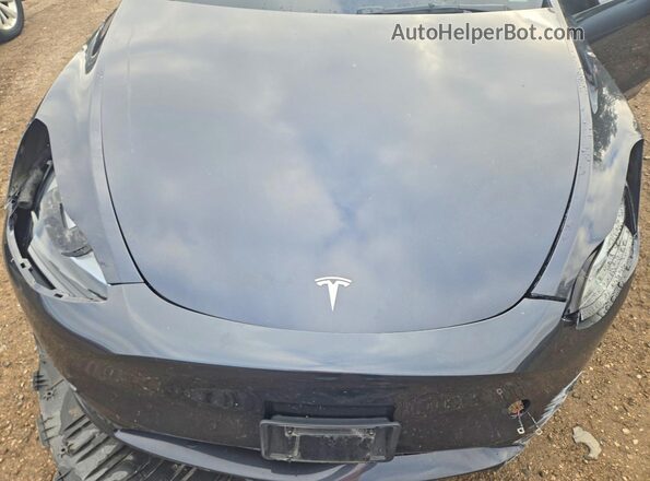 7SAYGDED3RF078680 2024 TESLA MODEL Gray უკანა სალონის ხედი