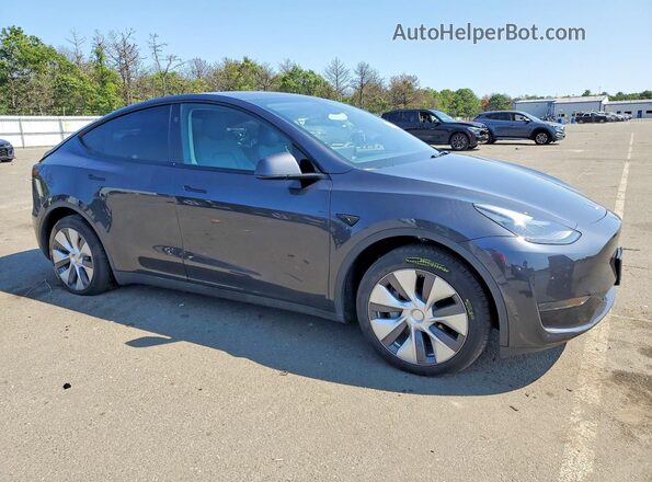 7SAYGDED3RF085340 2024 TESLA MODEL Серый Передняя правая четверть