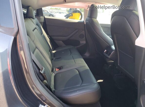 7SAYGDED3RF085340 2024 TESLA MODEL Серый Вид задних сидений