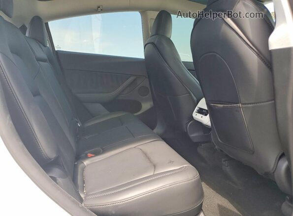 7SAYGDED3RF097794 2024 TESLA MODEL Белый Вид задних сидений