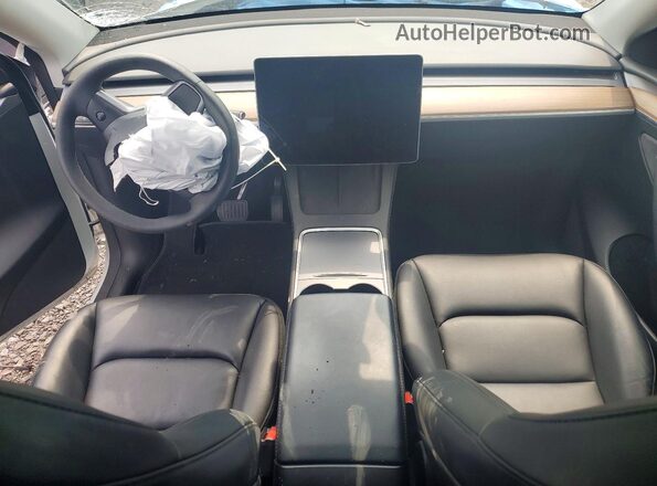 7SAYGDED3RF129160 2024 TESLA MODEL White Dashboard view