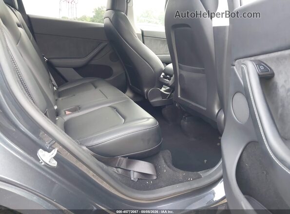 7SAYGDED3SA349403 2025 TESLA MODEL Y Gray VIN կոդի պիտակի տեսք