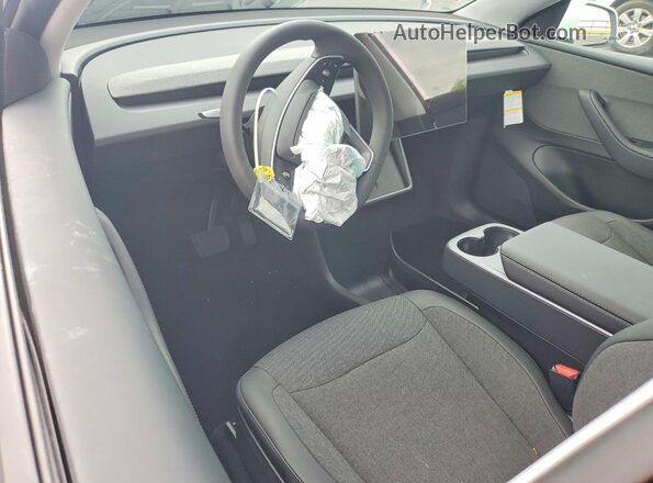 7SAYGDED3TA706483 2026 TESLA MODEL Белый Вид панели приборов