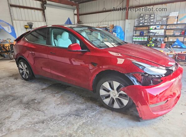 7SAYGDED4RF093639 2024 TESLA OTHER Красный Передняя правая четверть