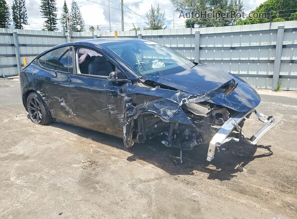 7SAYGDED4RF202522 2024 TESLA MODEL Black Przód prawy