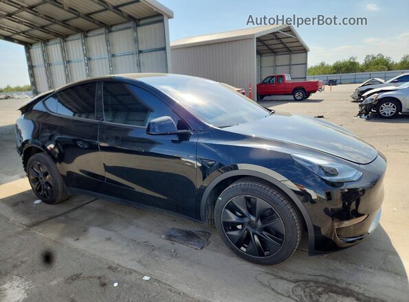 7SAYGDED4SF267876 2025 TESLA MODEL Black Передня права чверть