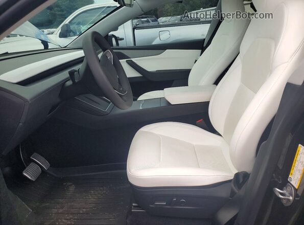 7SAYGDED4TA582160 2026 TESLA MODEL Gray Vista interior delantera
