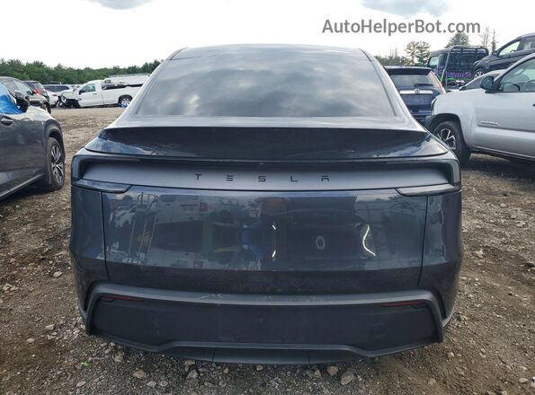 7SAYGDED4TA582160 2026 TESLA MODEL Gray Vista trasera