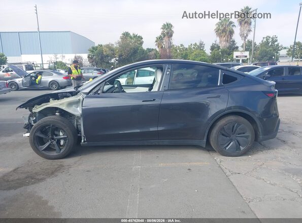 7SAYGDED4TF397979 2026 TESLA MODEL Y Black 