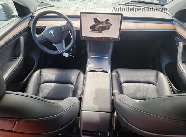7SAYGDED5SF258877 2025 TESLA MODEL Серый Вид панели приборов