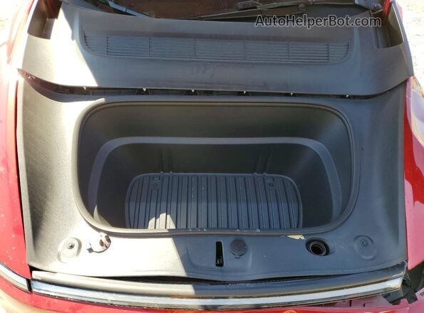 7SAYGDED5TF377045 2026 TESLA MODEL Красный Вид задней части салона