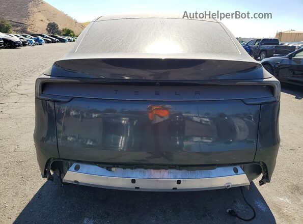 7SAYGDED5TF420265 2026 TESLA MODEL Gray 