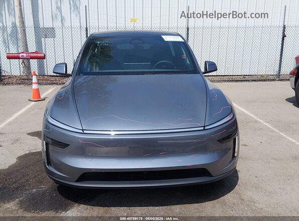 7SAYGDED5TF612706 2026 TESLA MODEL Y Gray Instrument cluster view