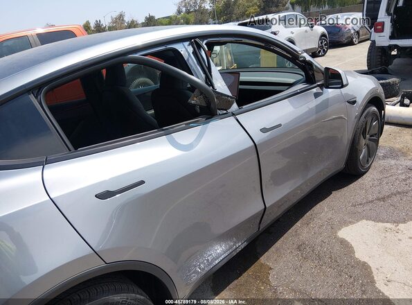 7SAYGDED5TF612706 2026 TESLA MODEL Y Gray 