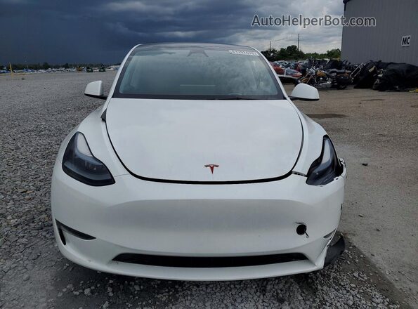 7SAYGDED6RA326191 2024 TESLA MODEL White Widok z przodu