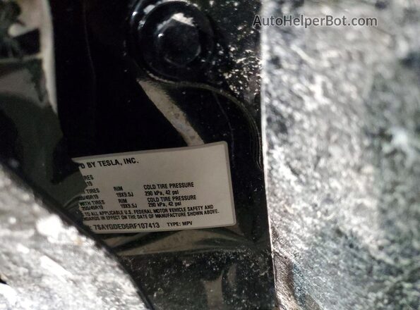 7SAYGDED6RF107413 2024 TESLA MODEL Black Widok naklejki z numerem VIN