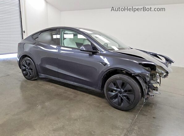 7SAYGDED6SF237231 2025 TESLA MODEL Gray Delantero derecho