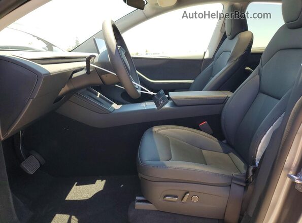 7SAYGDED6TF519984 2026 TESLA MODEL Silver Vista interior delantera